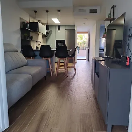 Apartamento Bajo De Diseno, Piscina Privada Climatiza, 150m De La Playa